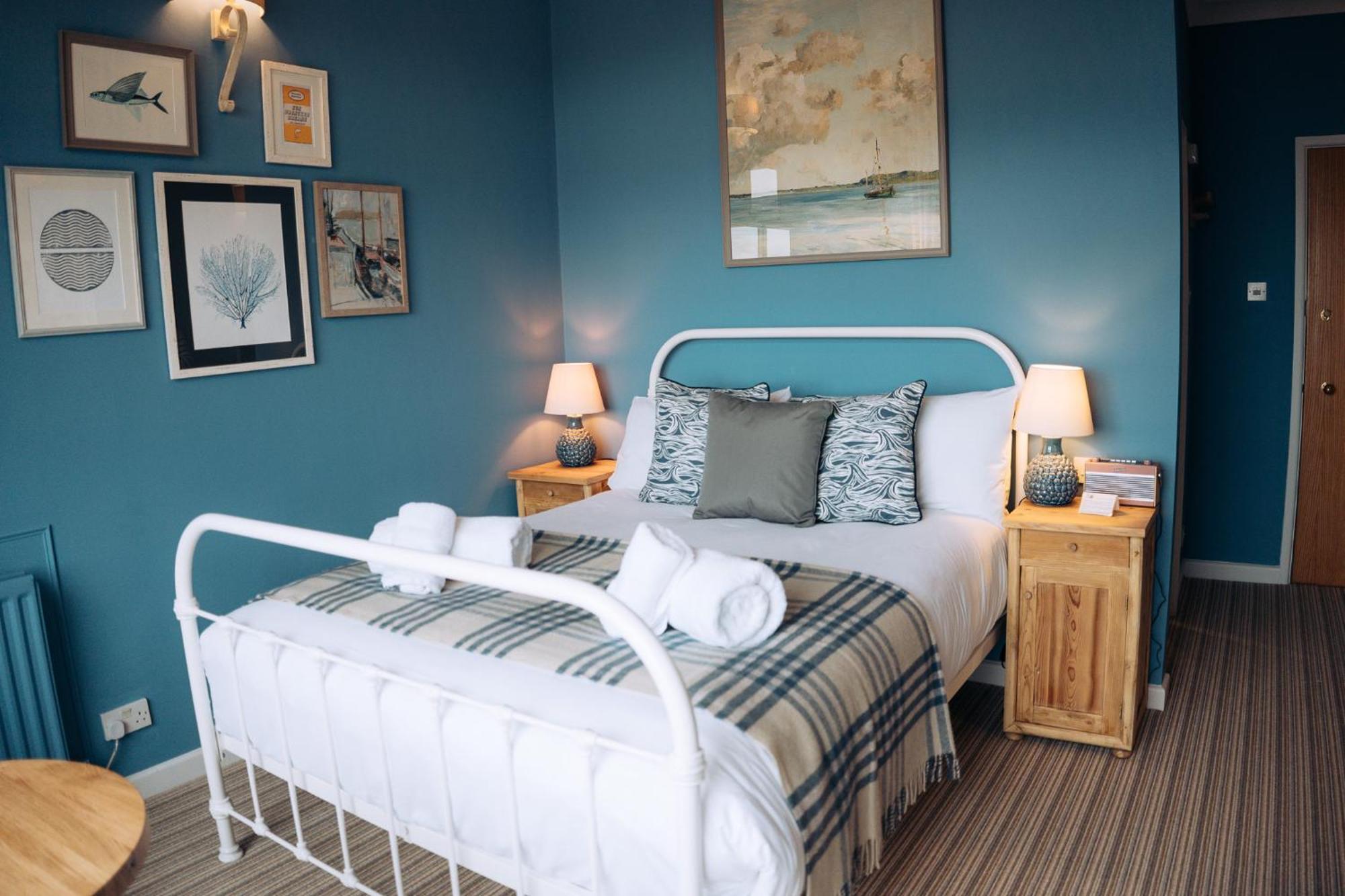 The Royal Lion Hotel Lyme Regis Dış mekan fotoğraf